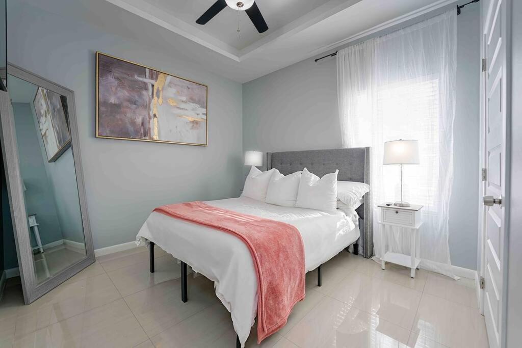 Cozy & Stylish 3bed 2bath Close To Mall * McAllen